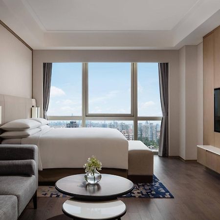 Shanghai Marriott Hotel Pudong East - Only A 30 Minute Drive From Disney Exterior foto