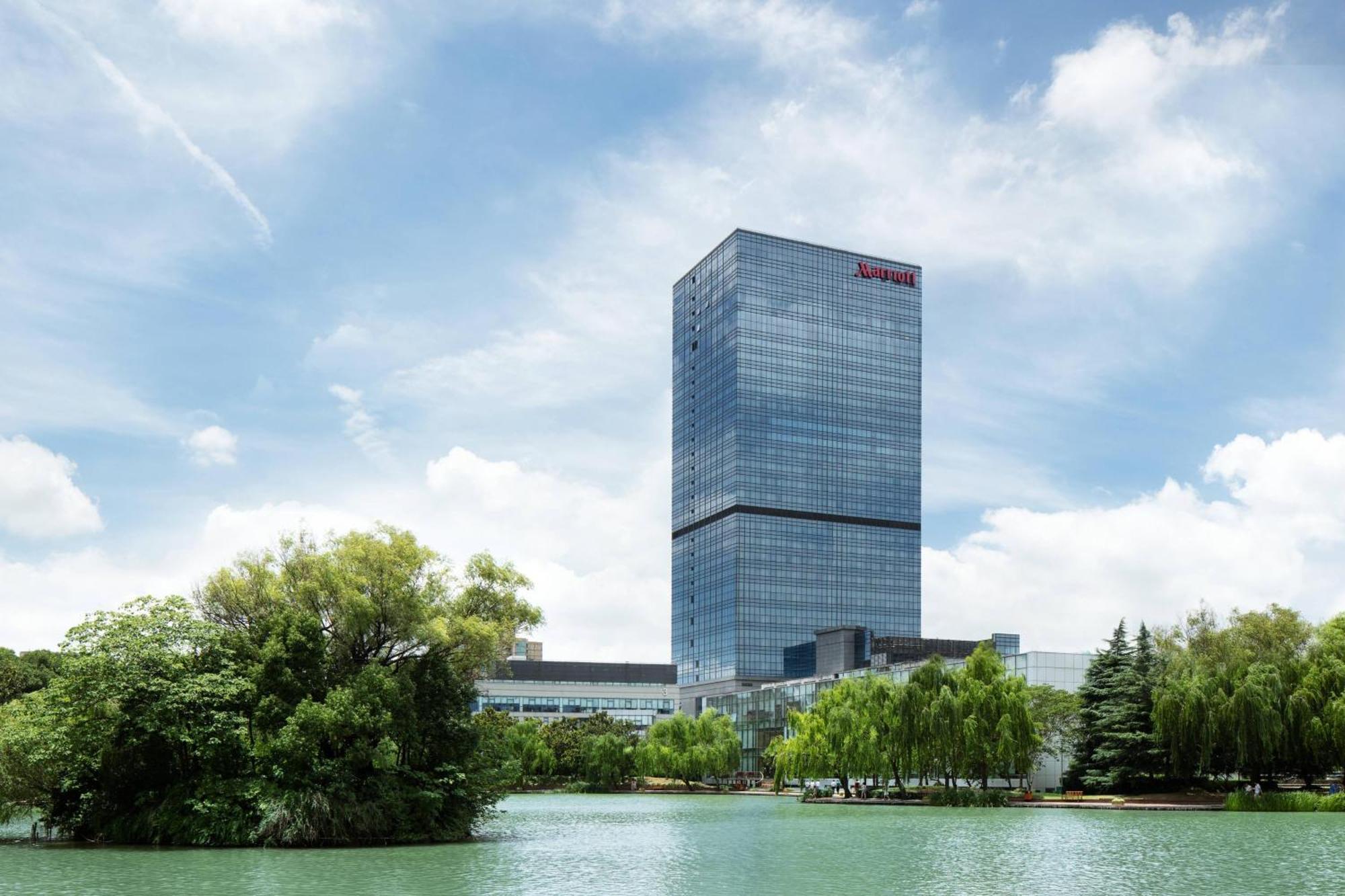 Shanghai Marriott Hotel Pudong East - Only A 30 Minute Drive From Disney Exterior foto